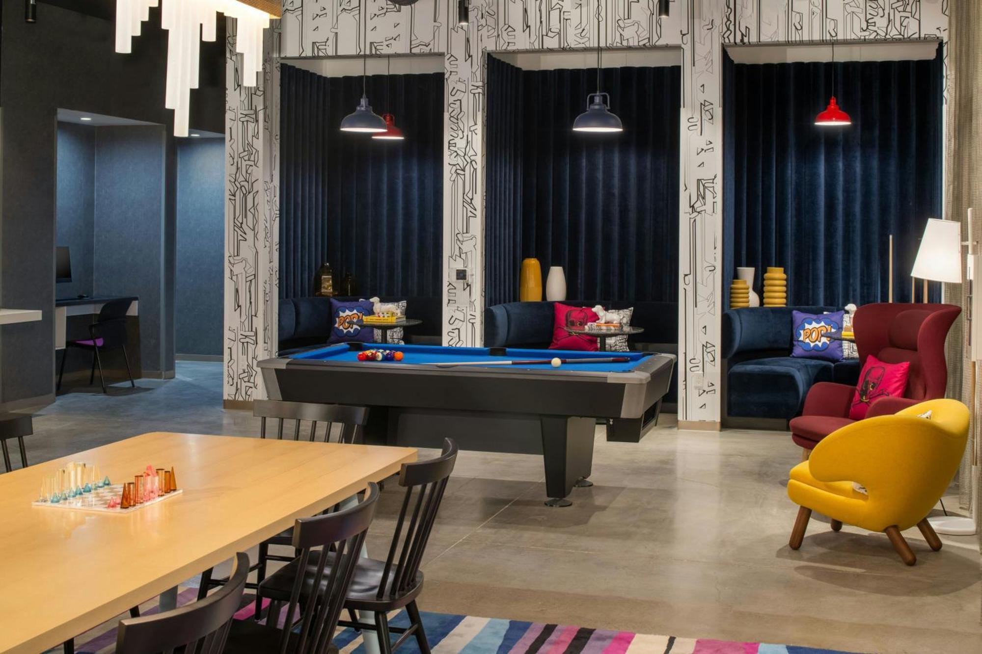 Aloft Sacramento Airport Natomas Hotel Bagian luar foto