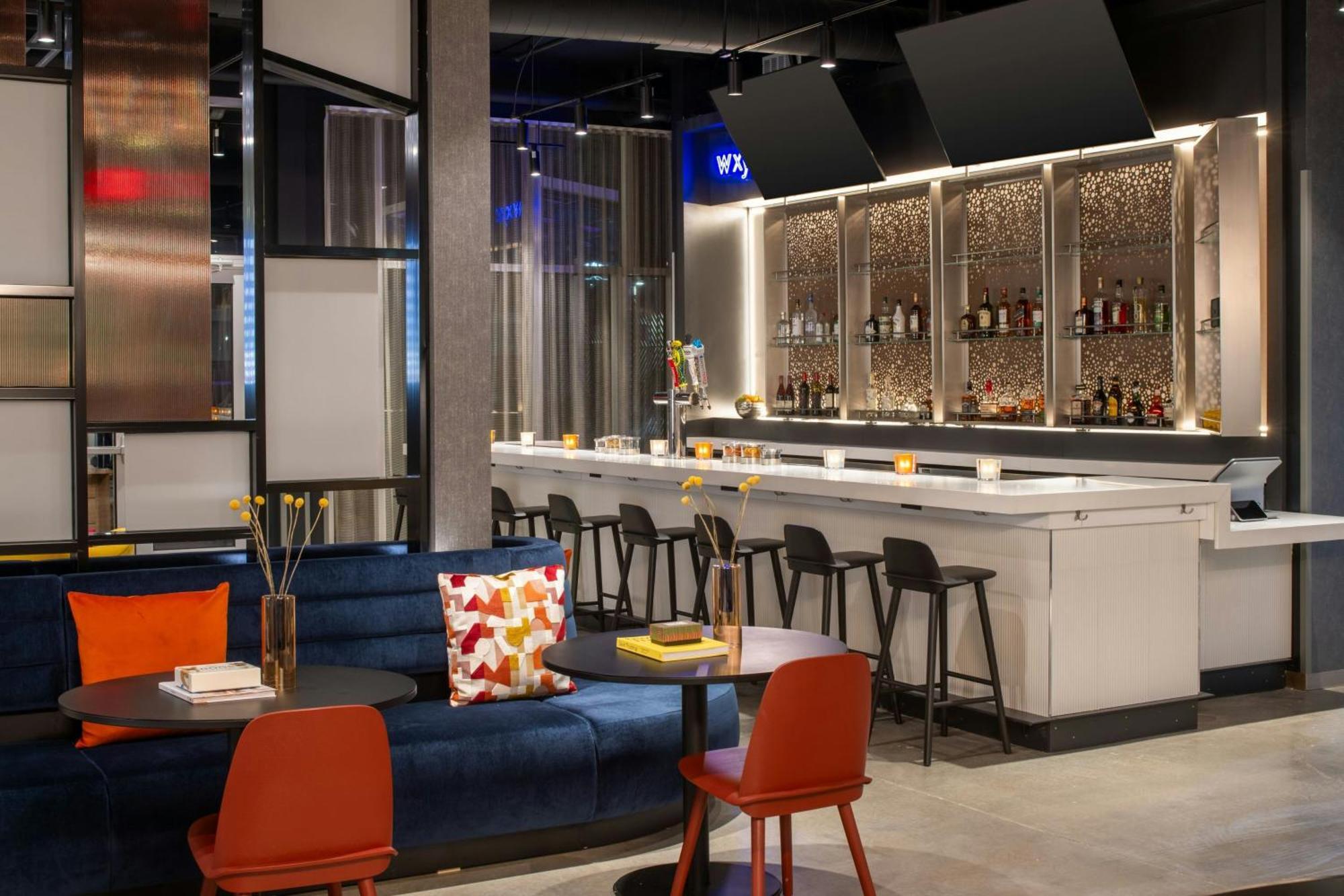 Aloft Sacramento Airport Natomas Hotel Bagian luar foto