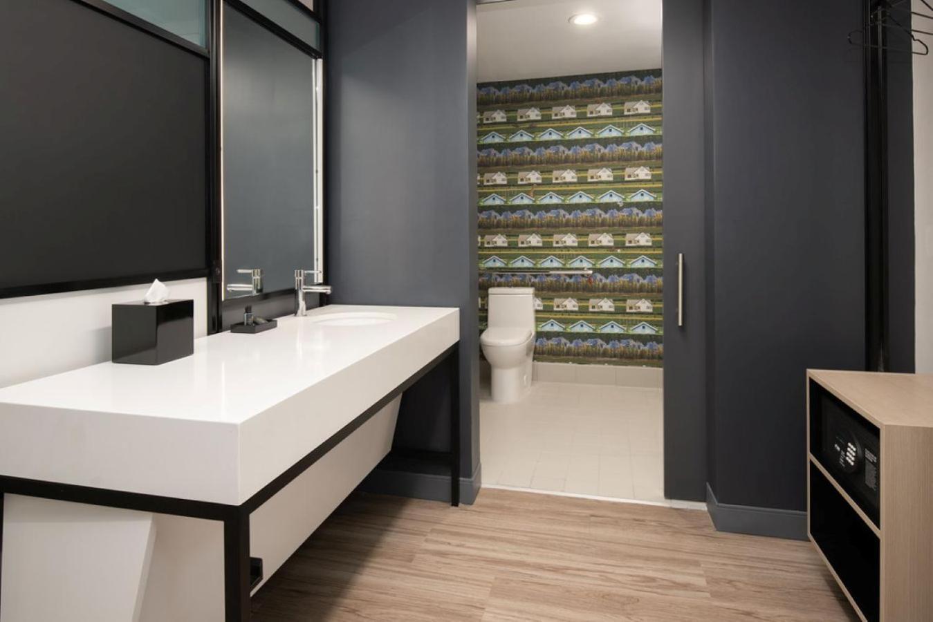 Aloft Sacramento Airport Natomas Hotel Bagian luar foto
