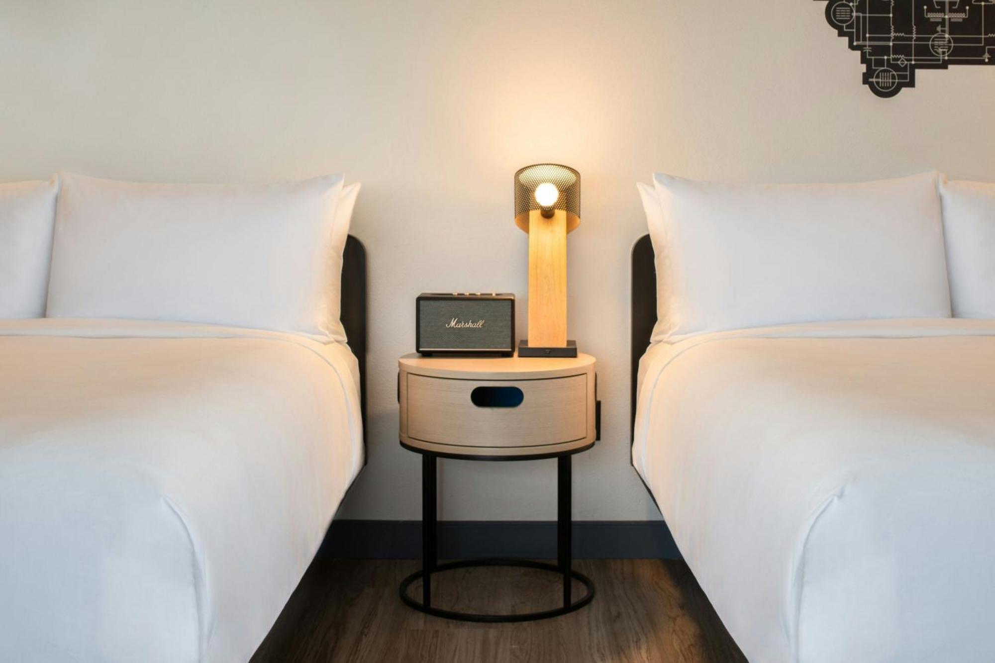 Aloft Sacramento Airport Natomas Hotel Bagian luar foto