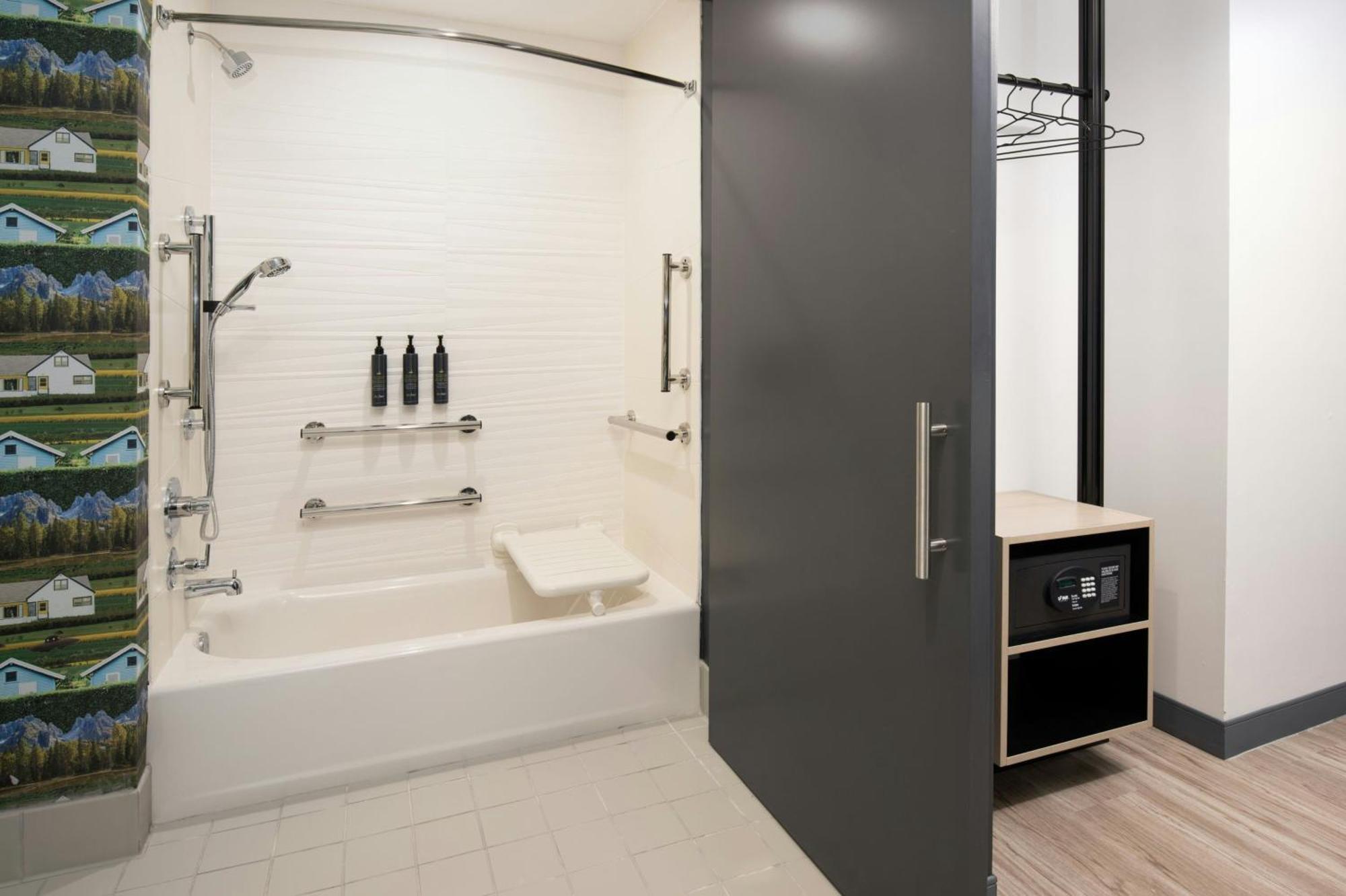 Aloft Sacramento Airport Natomas Hotel Bagian luar foto